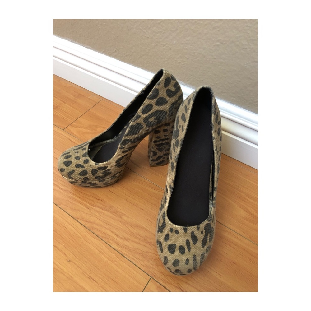 Mia Block Heel